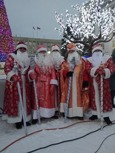 Парад 1000 Дедов Морозов состоялся!